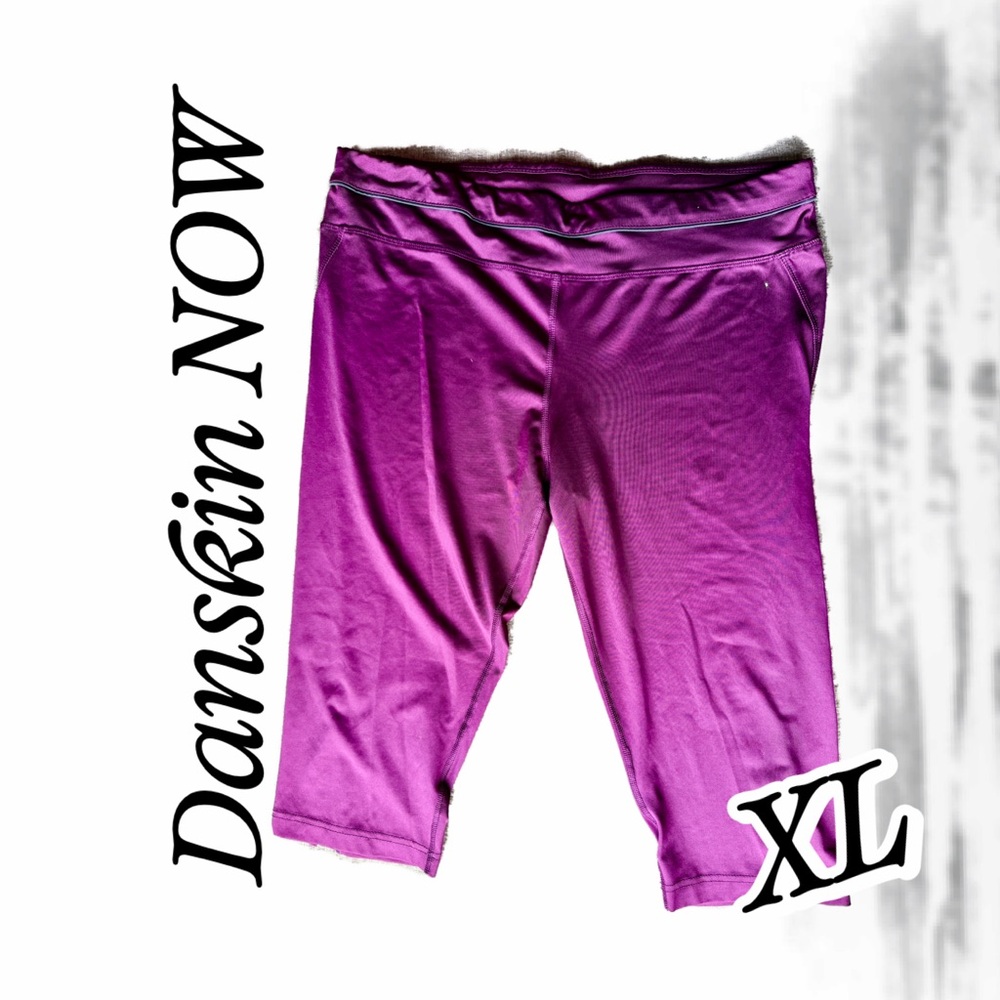 Danskin Now Women’s Capri Leggings